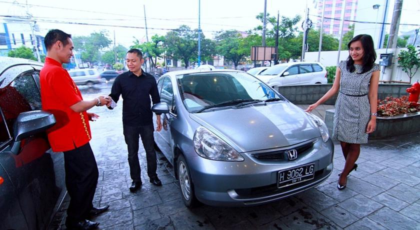 @Hom Semarang Simpang Lima Exterior foto